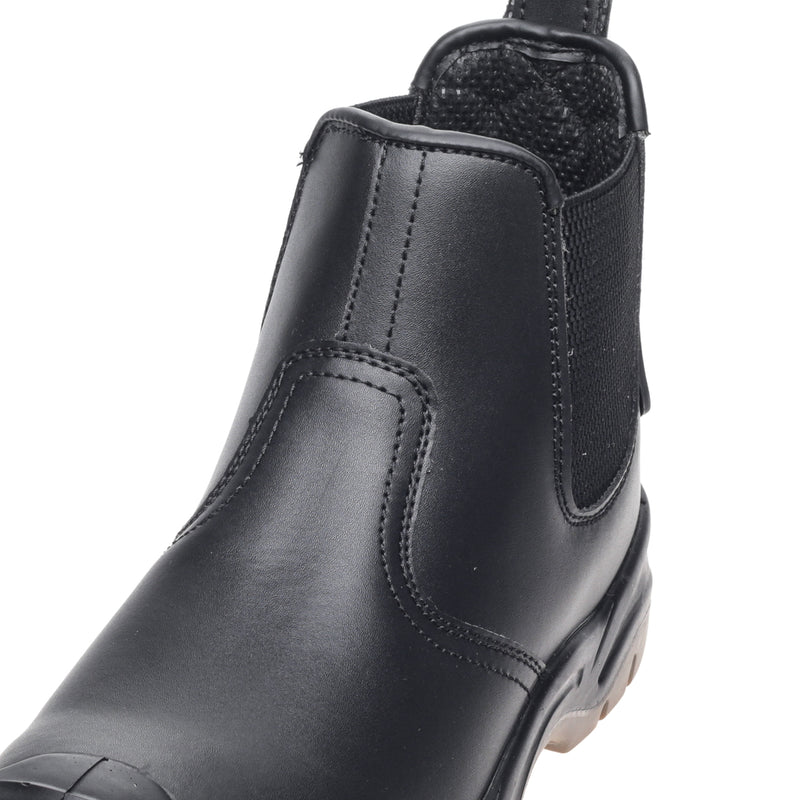 Top-down view into the AP714SM black safety boot.
