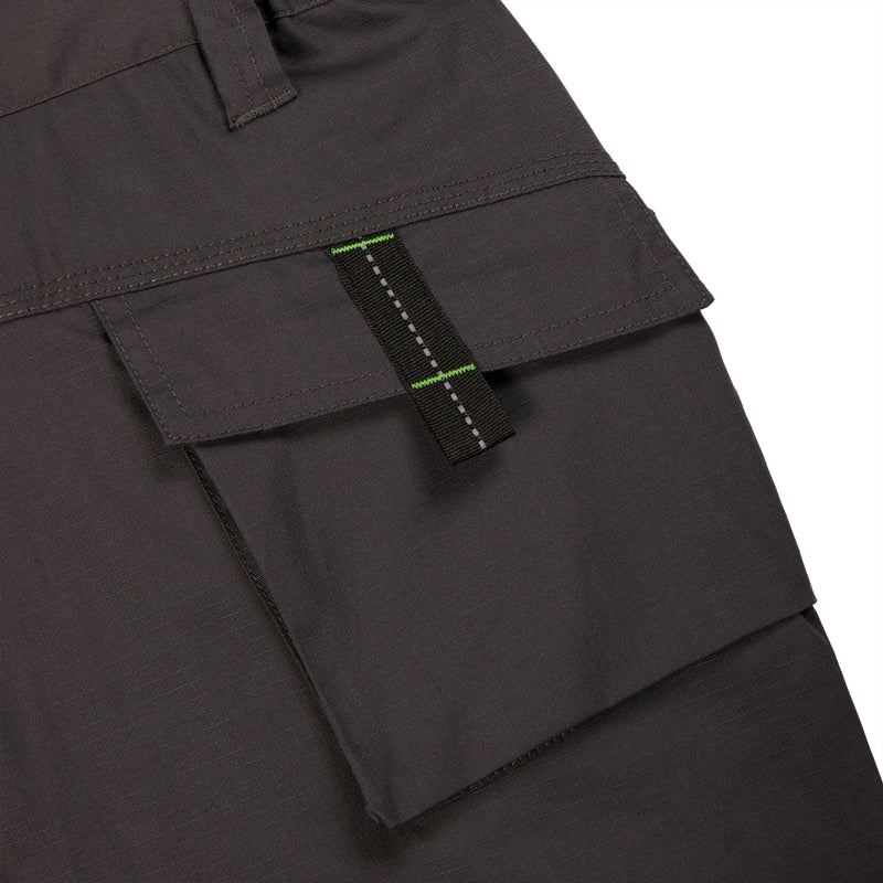 Close-up of the reinforced pocket detail on the APKHT work shorts.