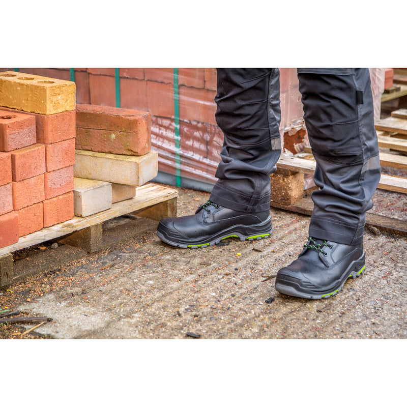 View of the durable, high-traction outsole on the black Dakota safety boot.