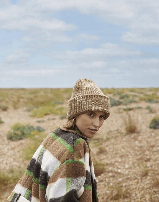 Beechfield Chunky Knitted Patch Beanie