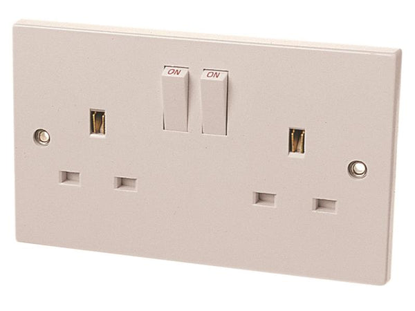 Switched Socket 13A -  GRPDCN4406NB