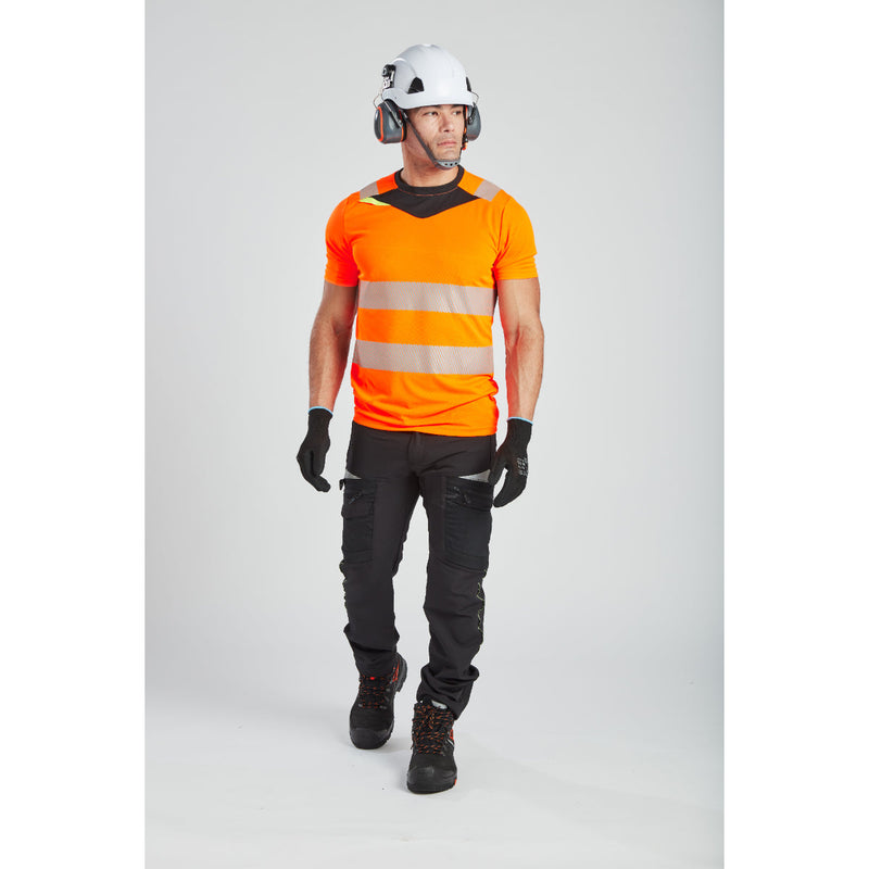 Detailed close-up of the sleeve and segmented reflective tape on the Portwest DX4 t-shirt.