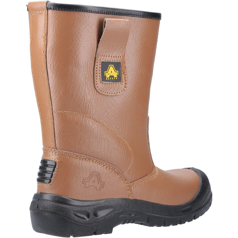 Side profile of the FS142 rigger boot showing its height.