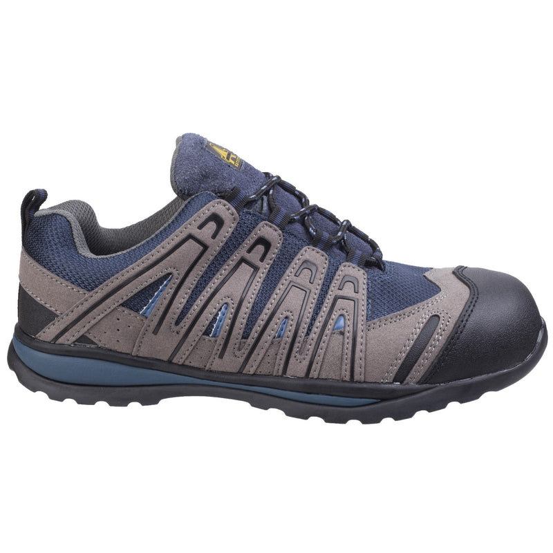 Breathable lining of the FS34C safety trainer.