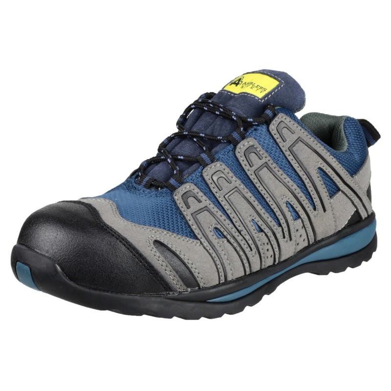 Flexible sole of the FS34C lightweight trainer.