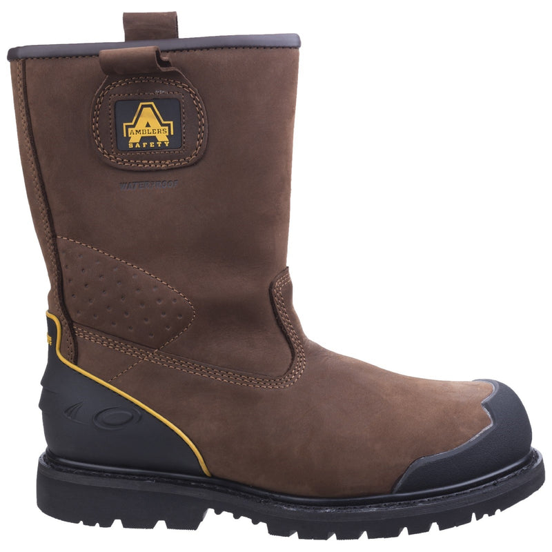 Close-up of the premium leather and stitching on the FS223 boot.