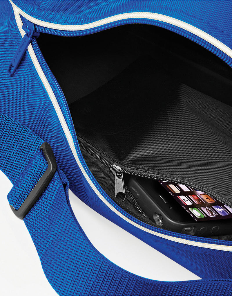 Front view of a grey Freestyle Holdall with front pockets.