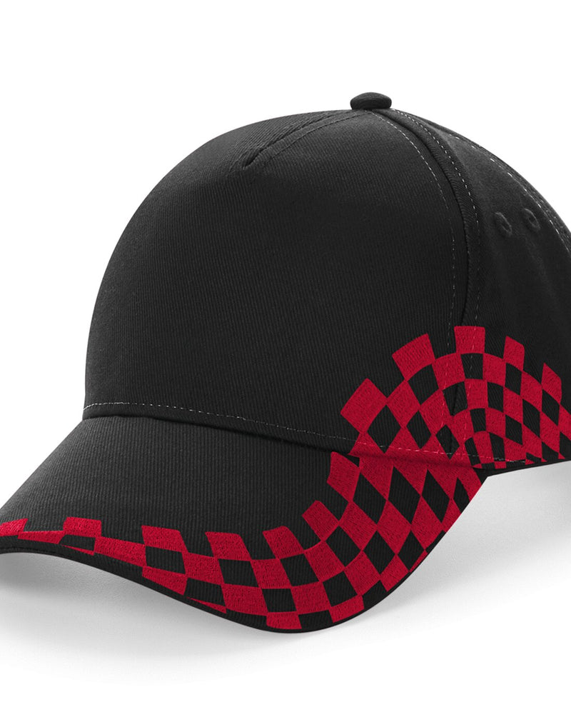 Beechfield B159 printers cap with a black crown and a classic red contrast peak.