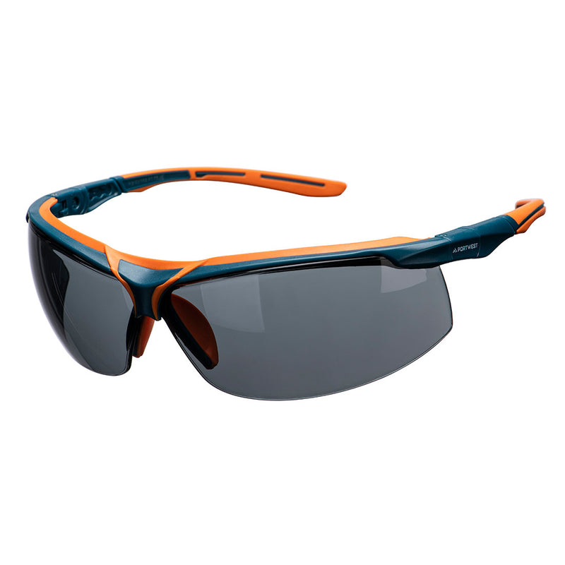 Front view of Portwest Mega KN Safety Glasses (PS13) with smoke lenses.