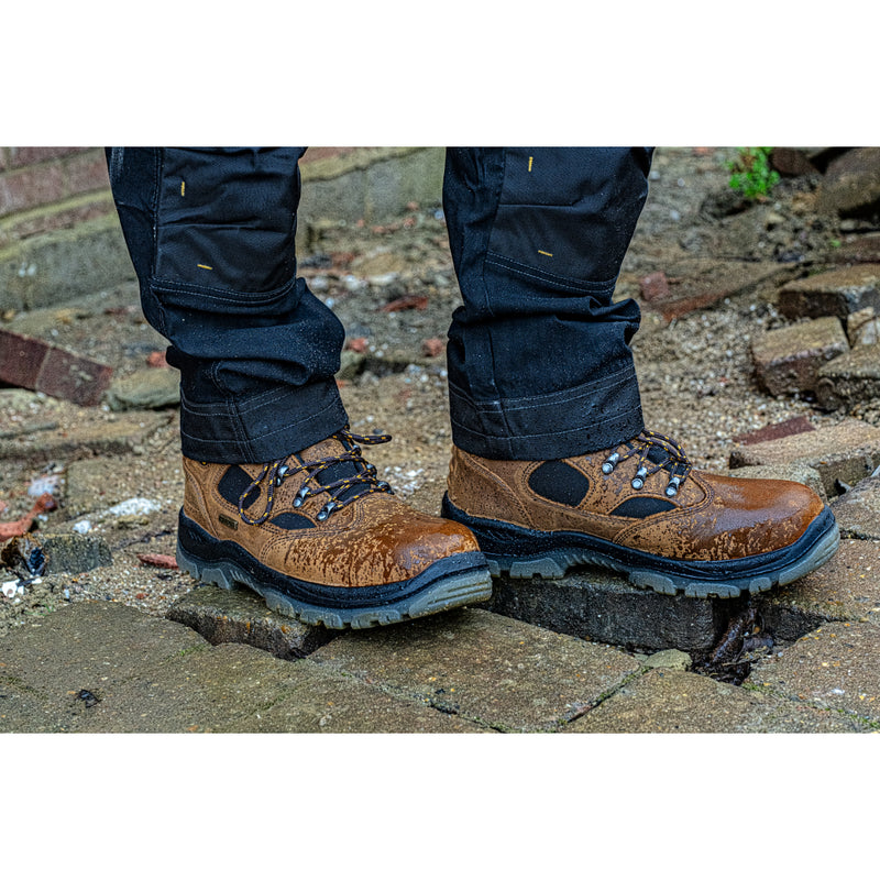 DeWalt Brown Waterproof Safety Hiker