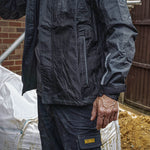 DeWalt Lightweight Waterproof Jacket - thumbnail 4
