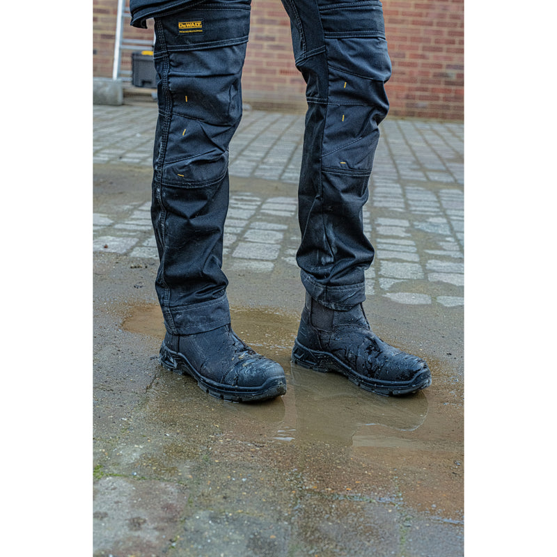 DeWalt Brown Waxy Safety Dealer Boot