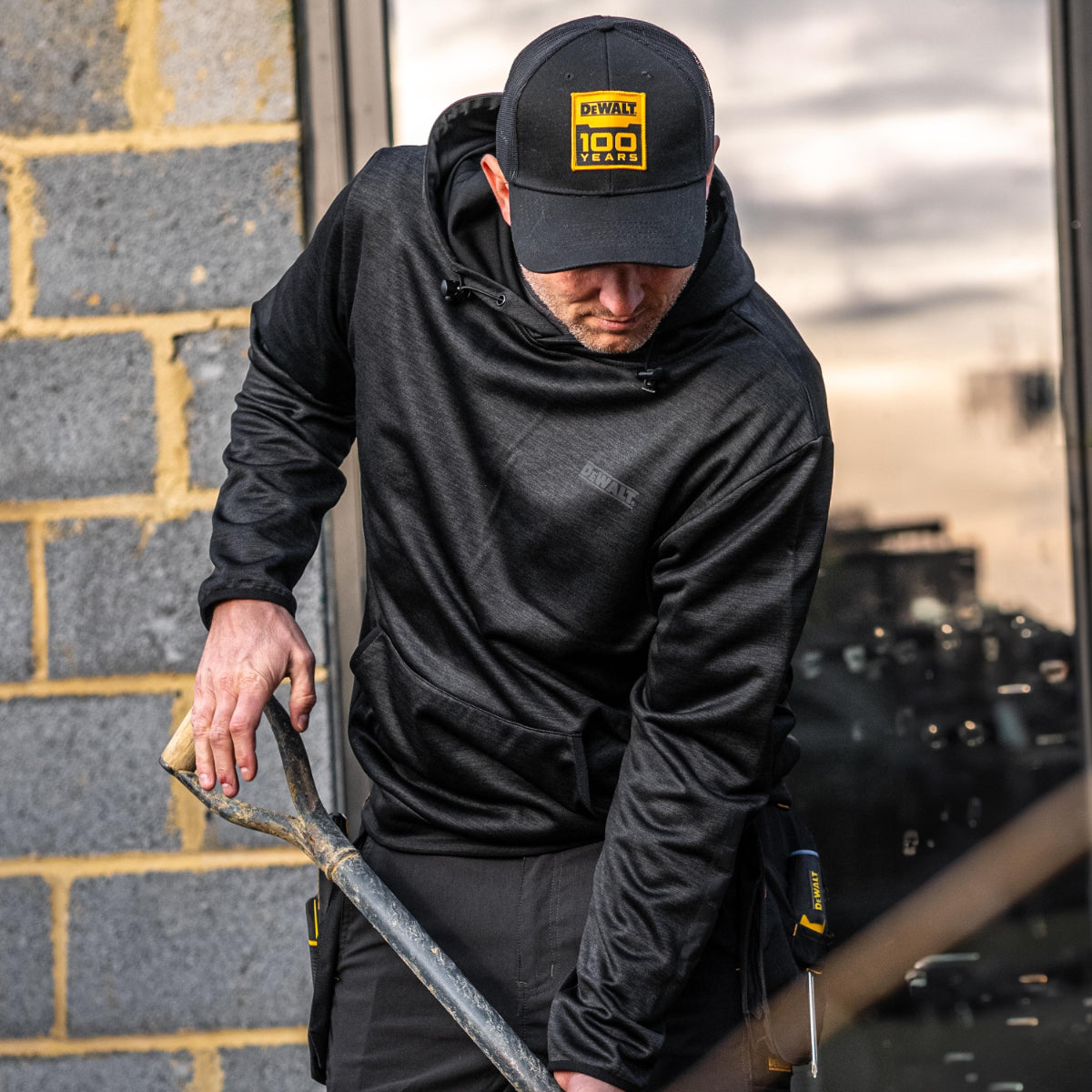DeWalt Lightweight Performance Hoody