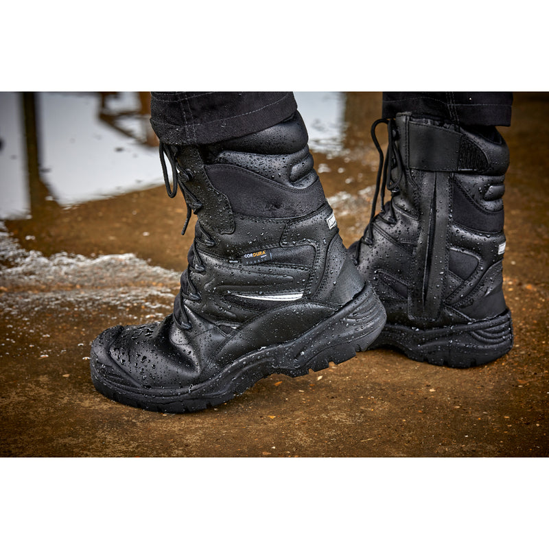 Close-up: rugged high-traction outsole on the Apache Combat boot.