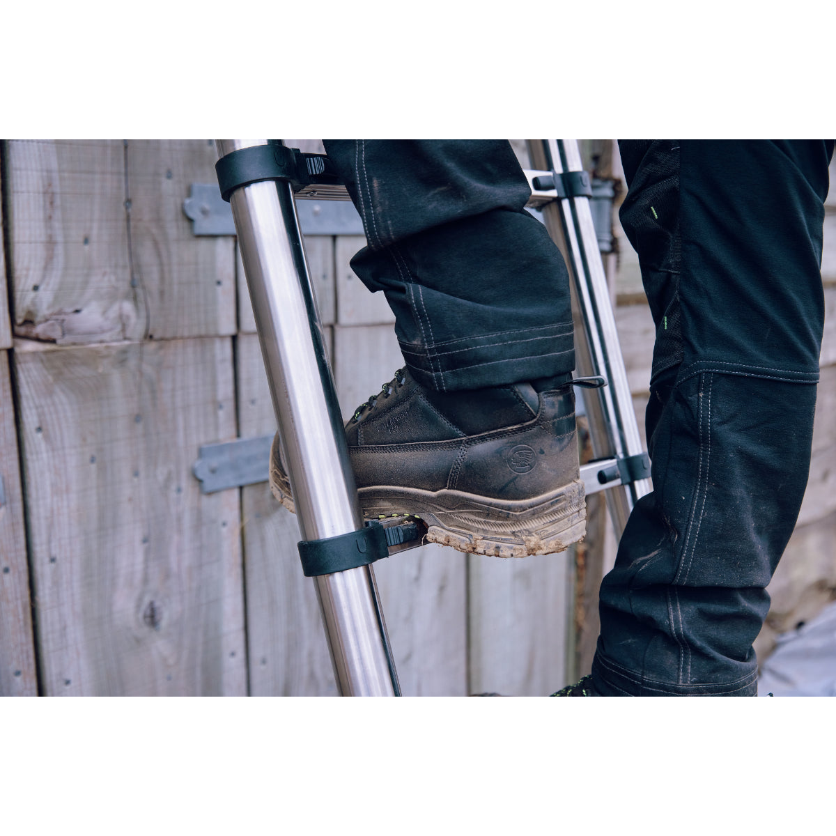 Detail of the high-performance GTS outsole on the Apache Cranbrook boot.