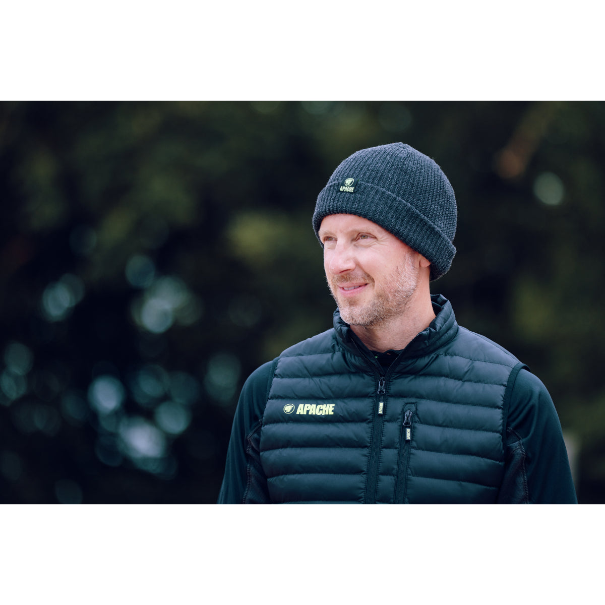 Black Apache Dawson beanie, displaying the quality knit construction