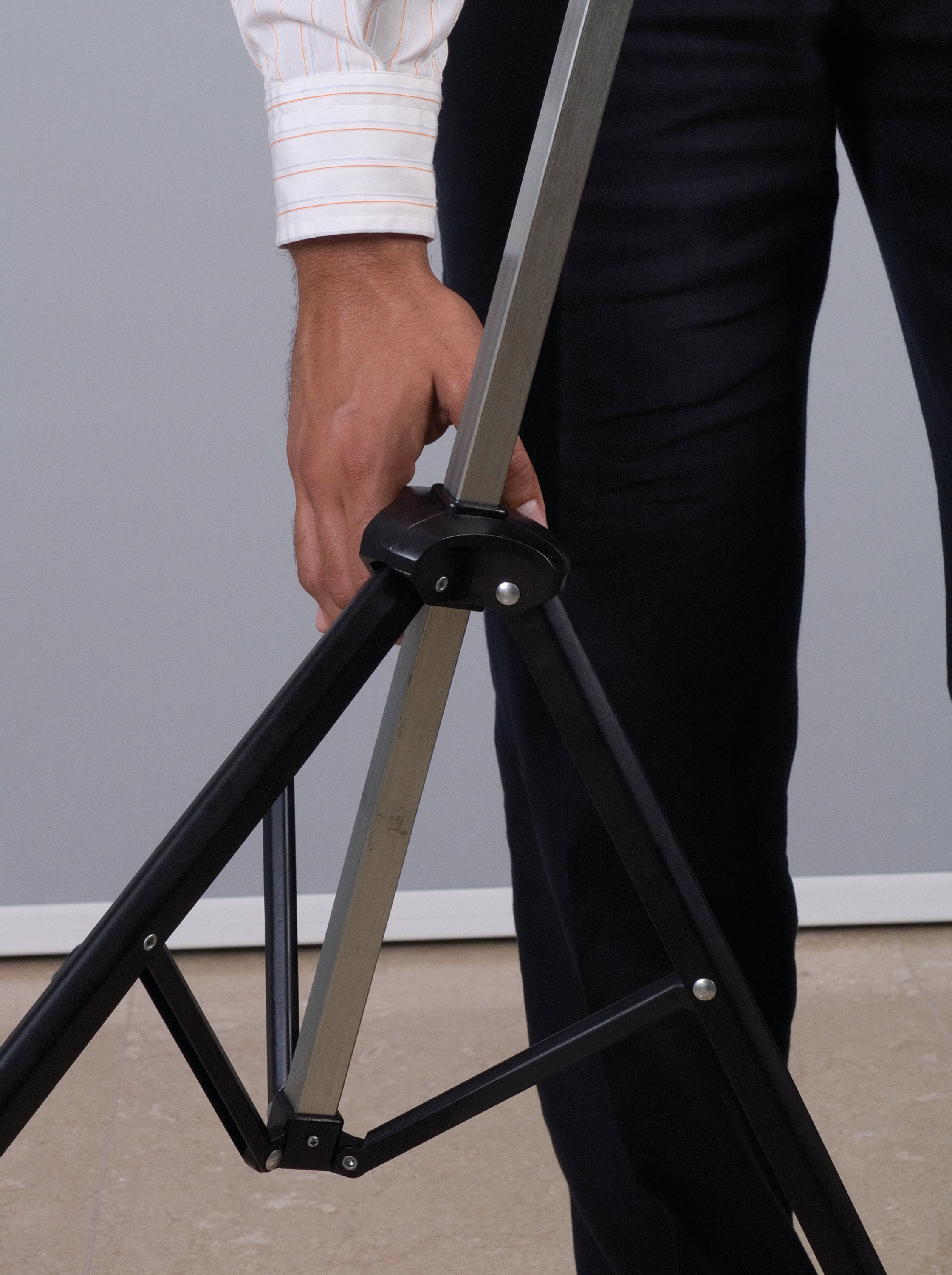 Bi-Office Tripod Projection Screen 1500x1500mm Black 9D006020