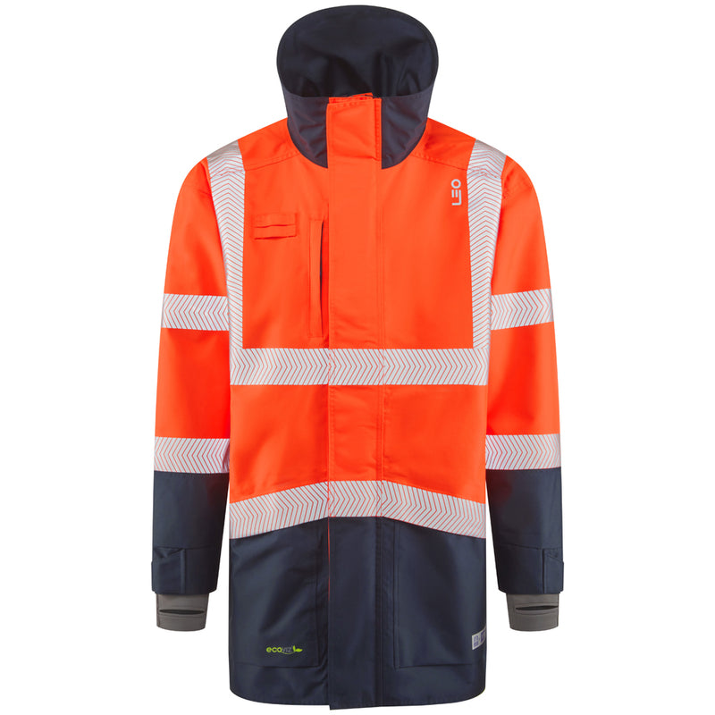 Action shot of the Leo Workwear 3-in-1 Clovelly anorak being worn in a work environment to show its practical application.
