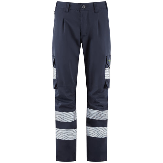 Leo Workwear women’s EcoViz trousers made of lightweight stretch polyester with cargo styling