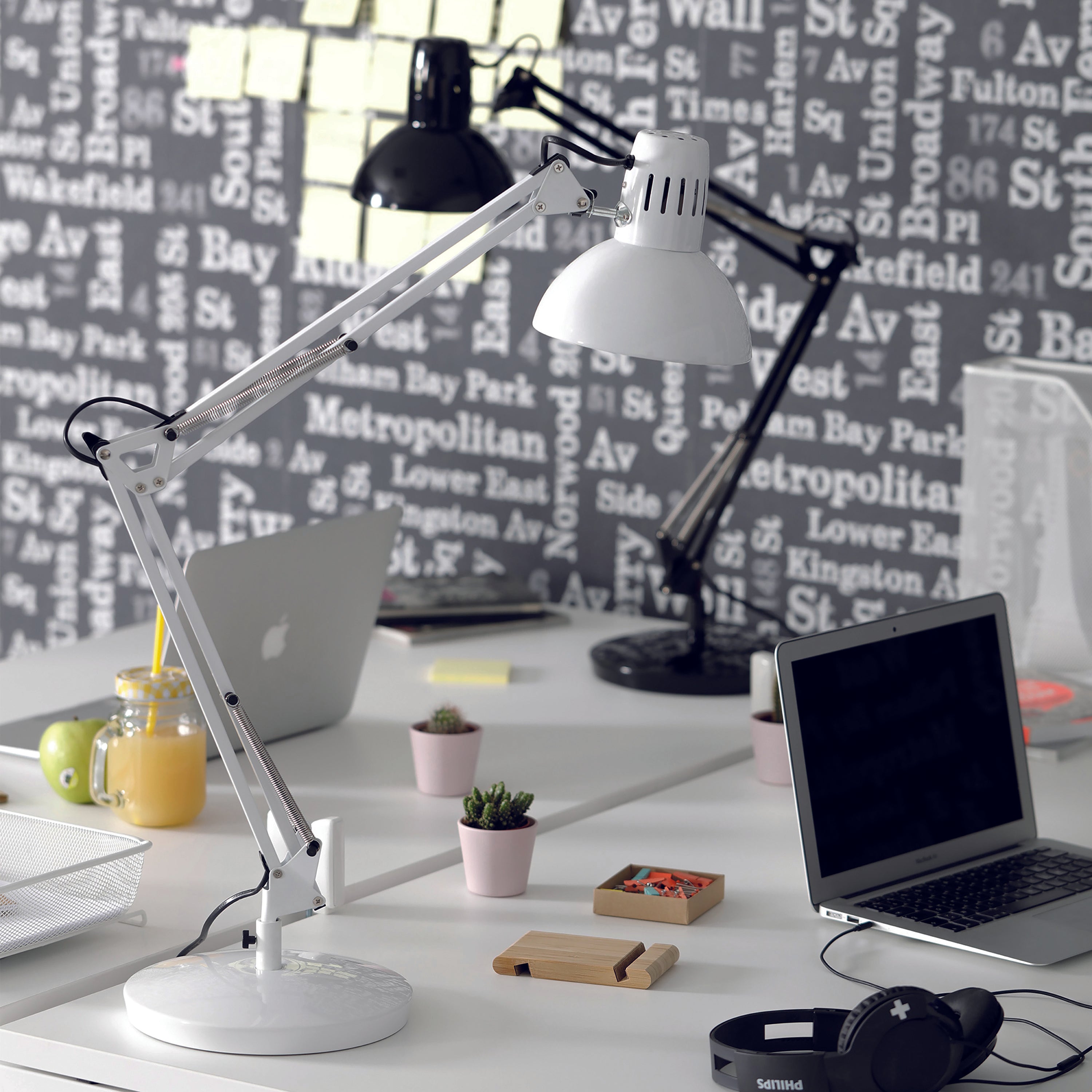 Alba architect desk lamp in black finish with adjustable structure