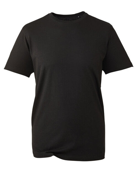 Flat lay shot of the Anthem AM011 long sleeve t-shirt in solid black.