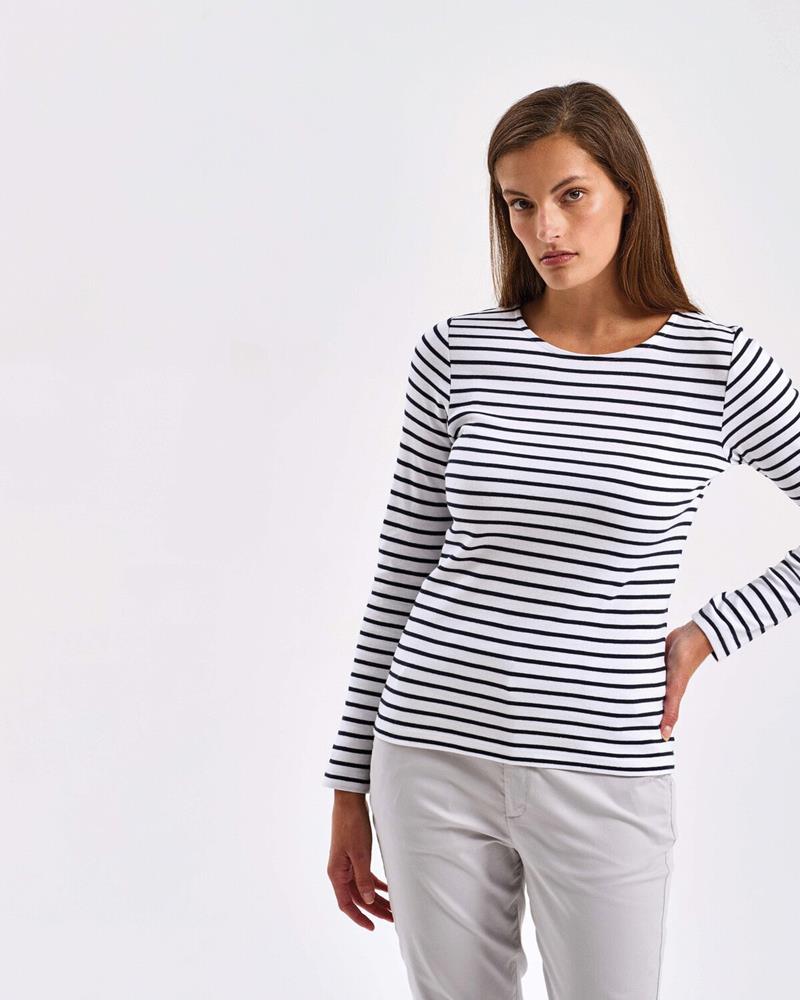 Woman wearing the Asquith and Fox ladies' mariniere coastal long-sleeve tee AQ071, showing its striped pattern.