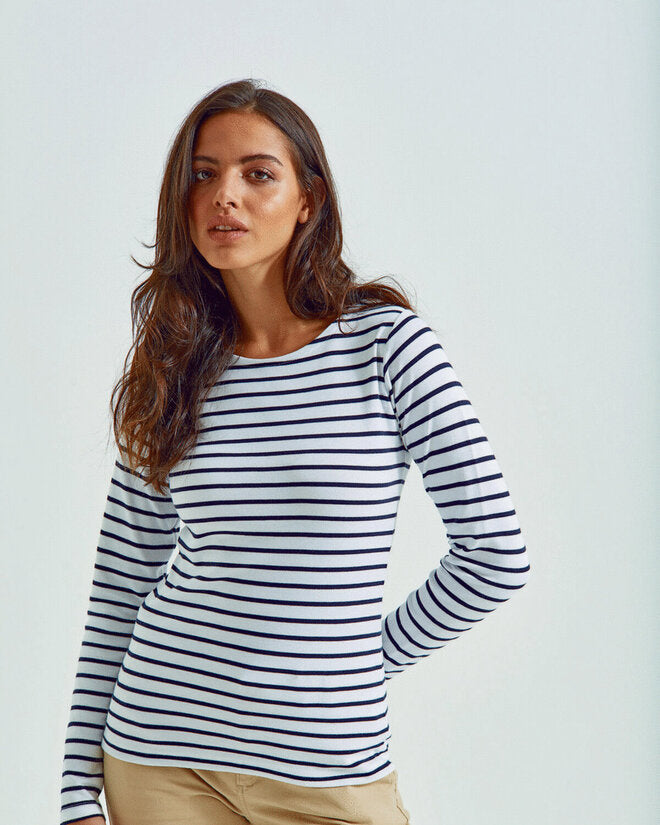 A studio shot of the Asquith and Fox ladies' mariniere coastal long-sleeve tee AQ071, neatly folded.