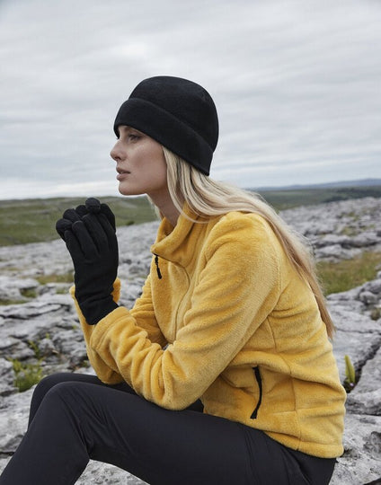 Side view of the Beechfield B244R recycled cuffed beanie, showing texture.