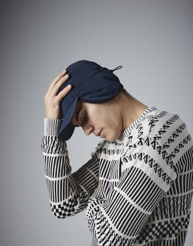 Side view of the Beechfield B355 canvas 5-panel cap, showing its profile.