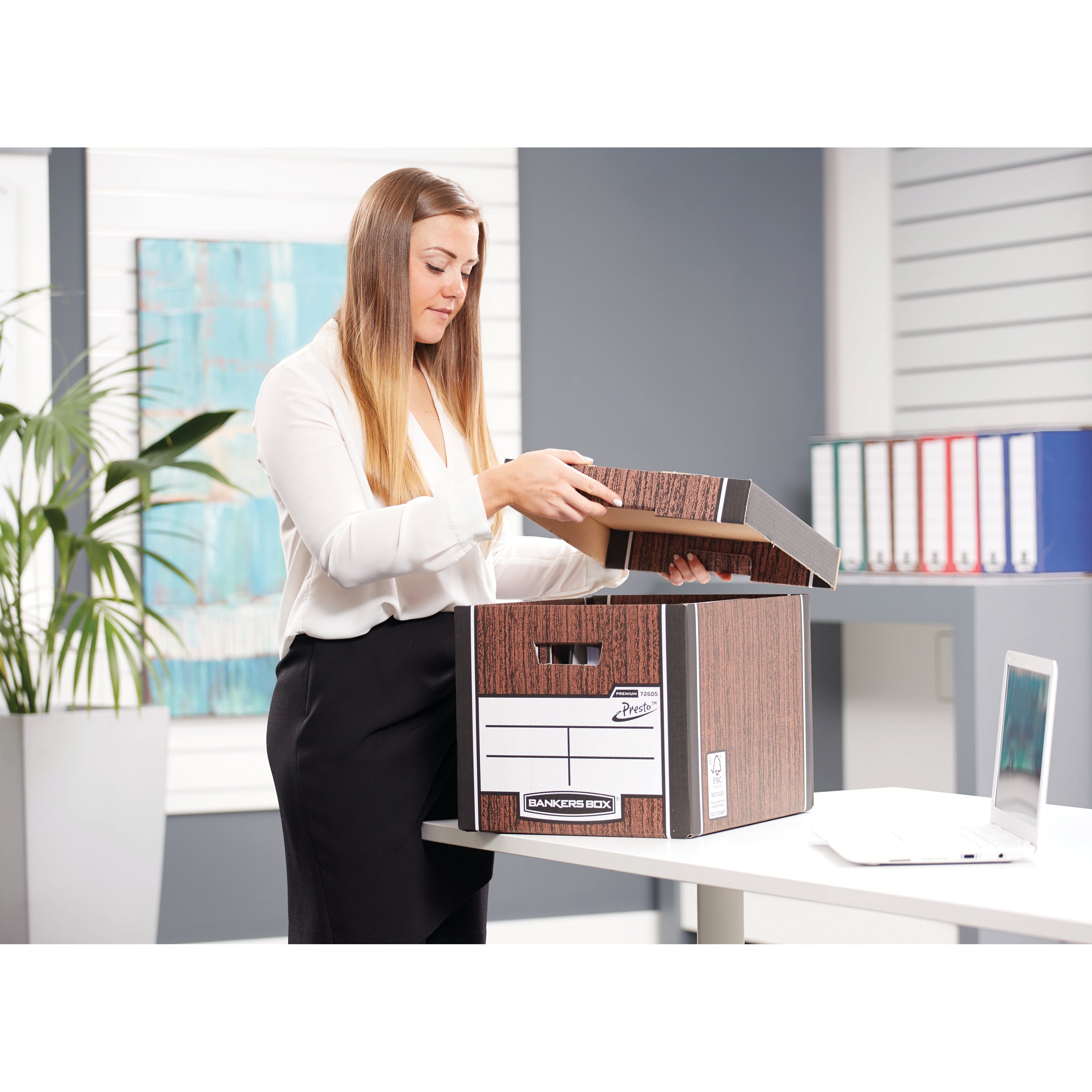 Stacking multiple grey file store modules to create a custom archiving system.