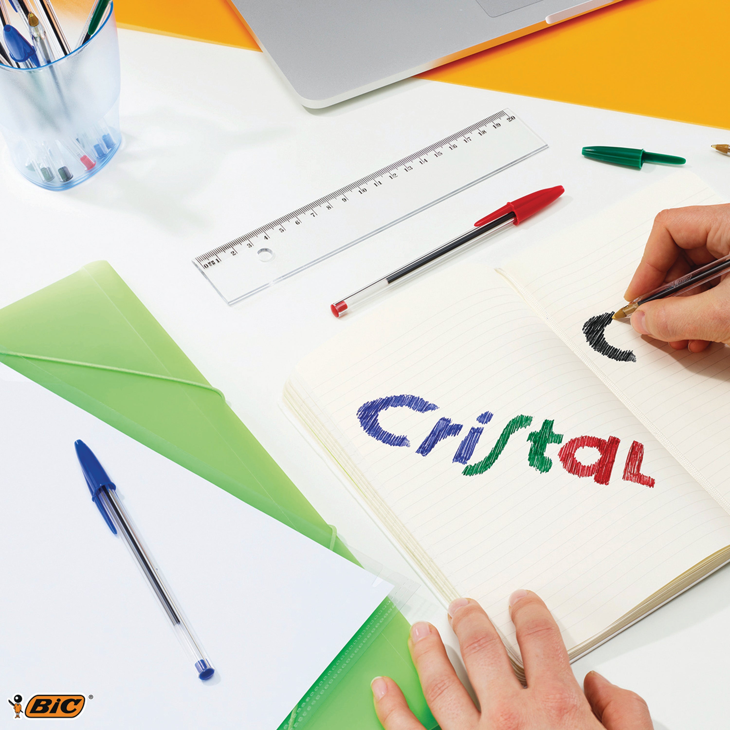 Bic Cristal Ballpoint Pen Medium Green – (Pack of 50)