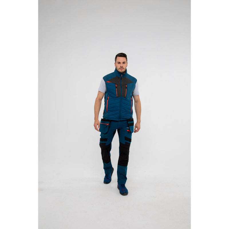 Man in Portwest DX4 Hybrid Baffle Gilet with hands in pockets demonstrating casual wear.