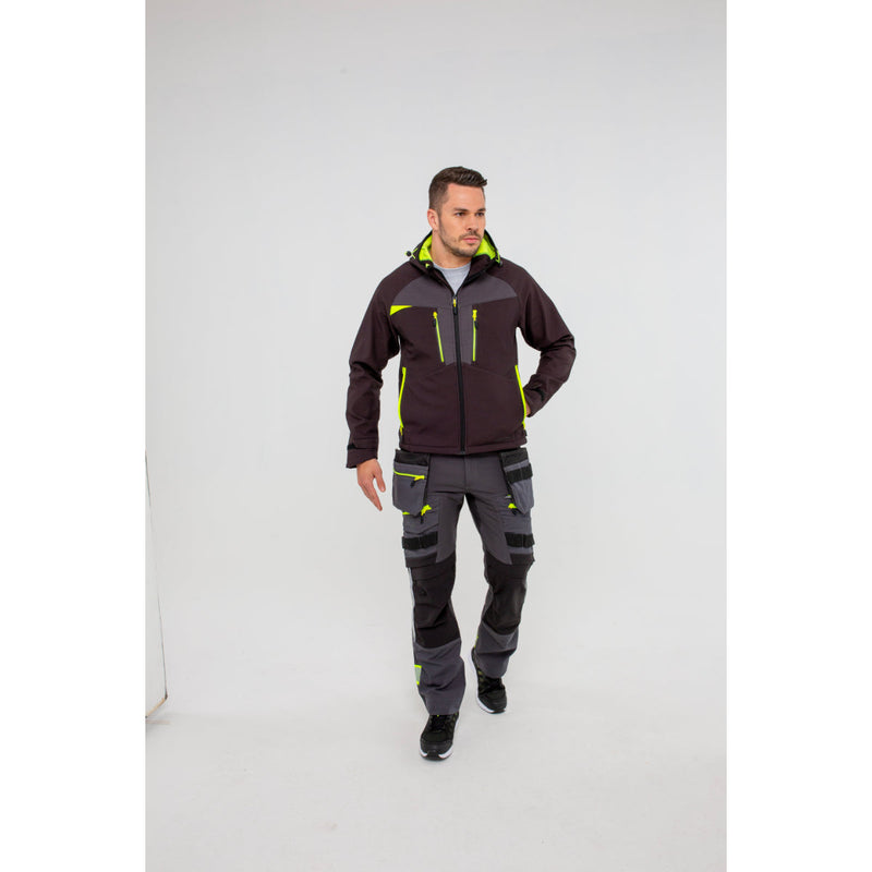 Man in Portwest DX4 Softshell 3L jacket highlighting the collar and zipper.