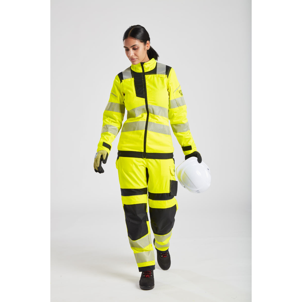 Portwest PW3 FR409 Hi-Vis Women's Work Trousers, reflective tape detail