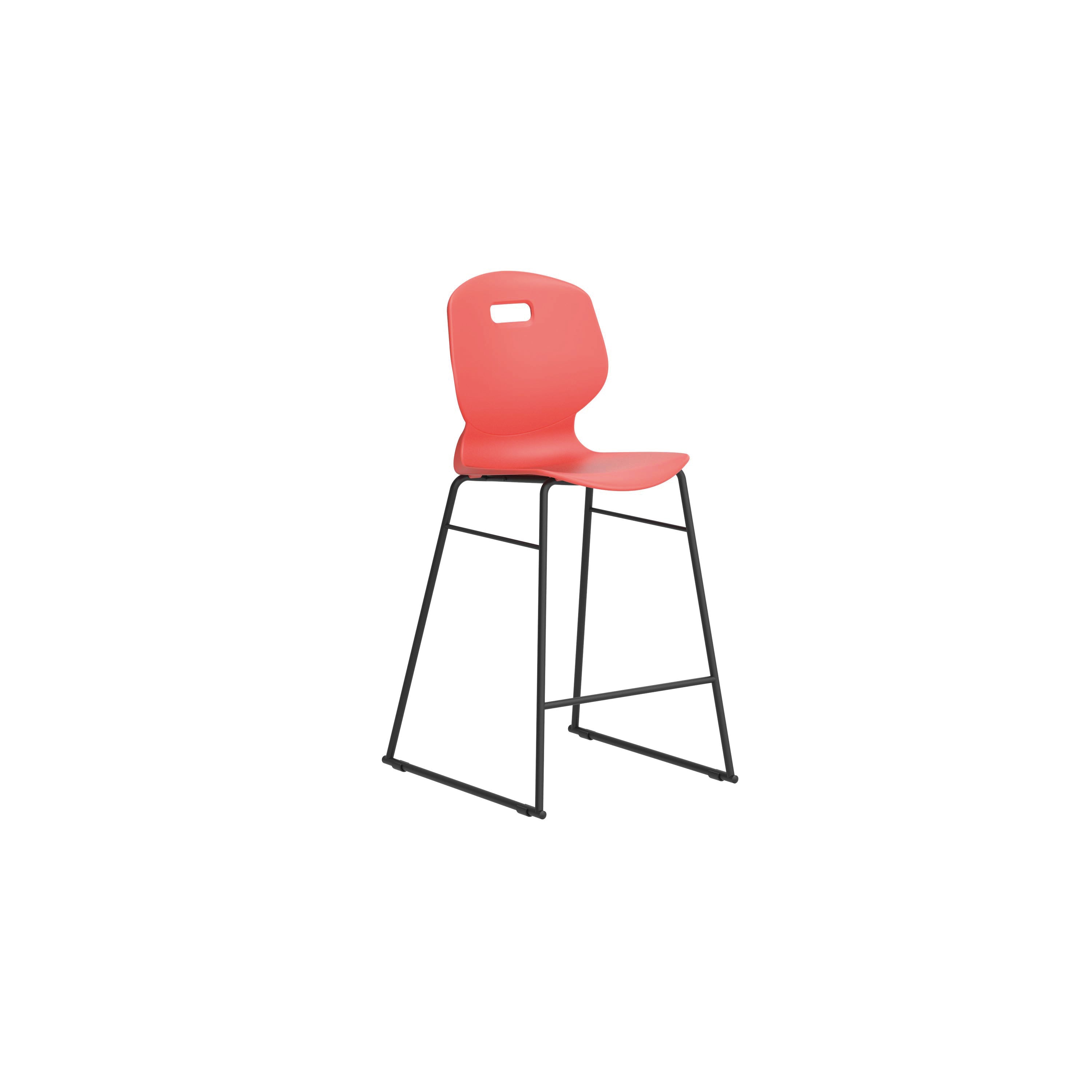 Titan Arc High Chair Size 6 Coral Kf77825