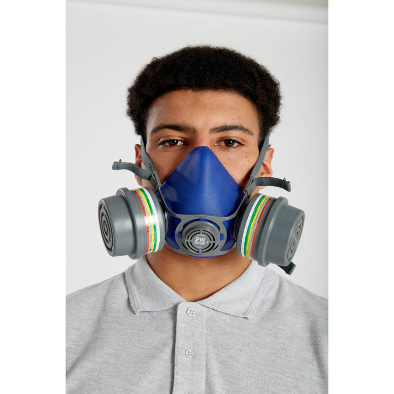 Worker wearing the Portwest Auckland P410 half mask with combination filters.