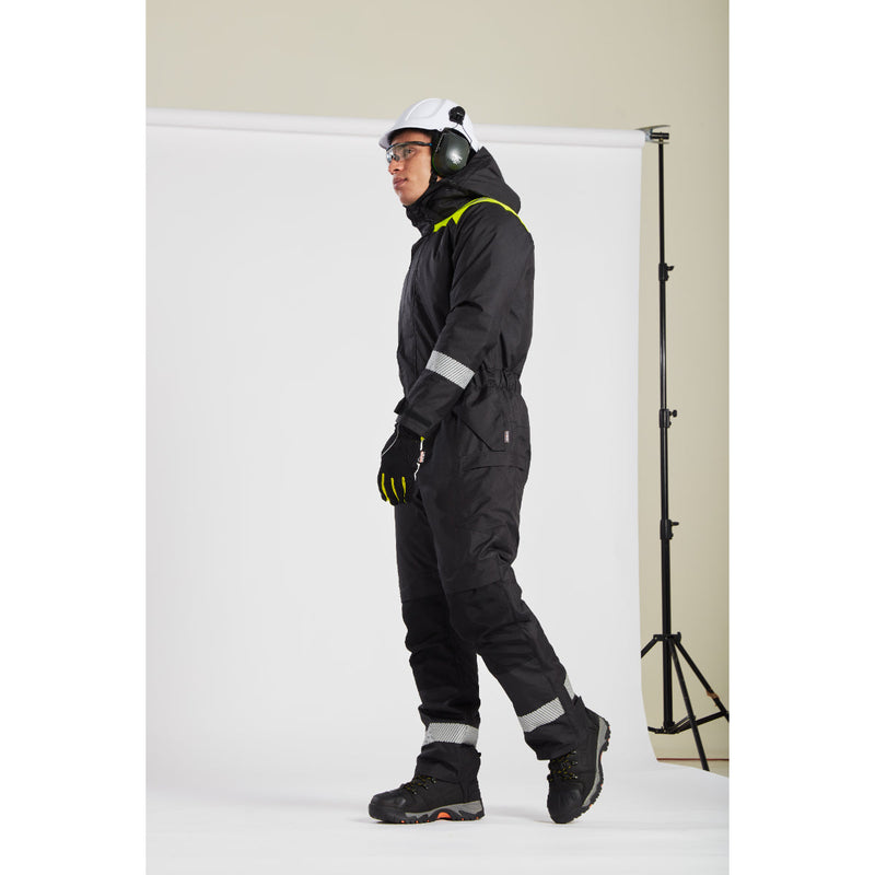 Demonstration of the zip-off detachable hood on the Portwest PW3 Winter Coverall.