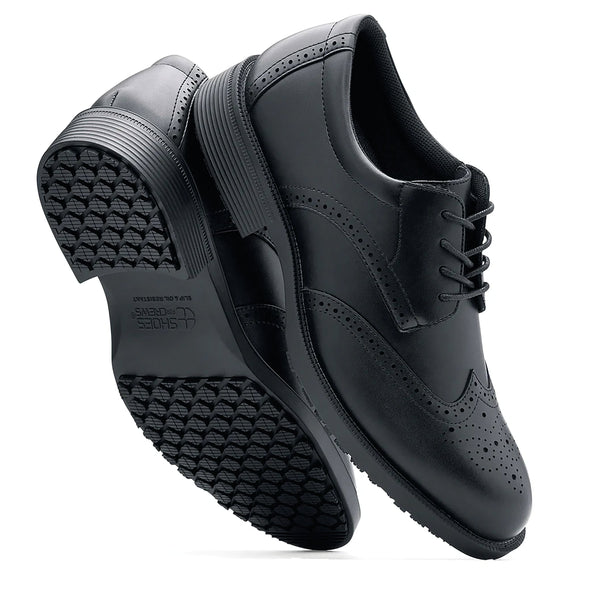 Shoes For Crews Executive Wing Tip Iv Dress Shoe Size 5 20301-38/5