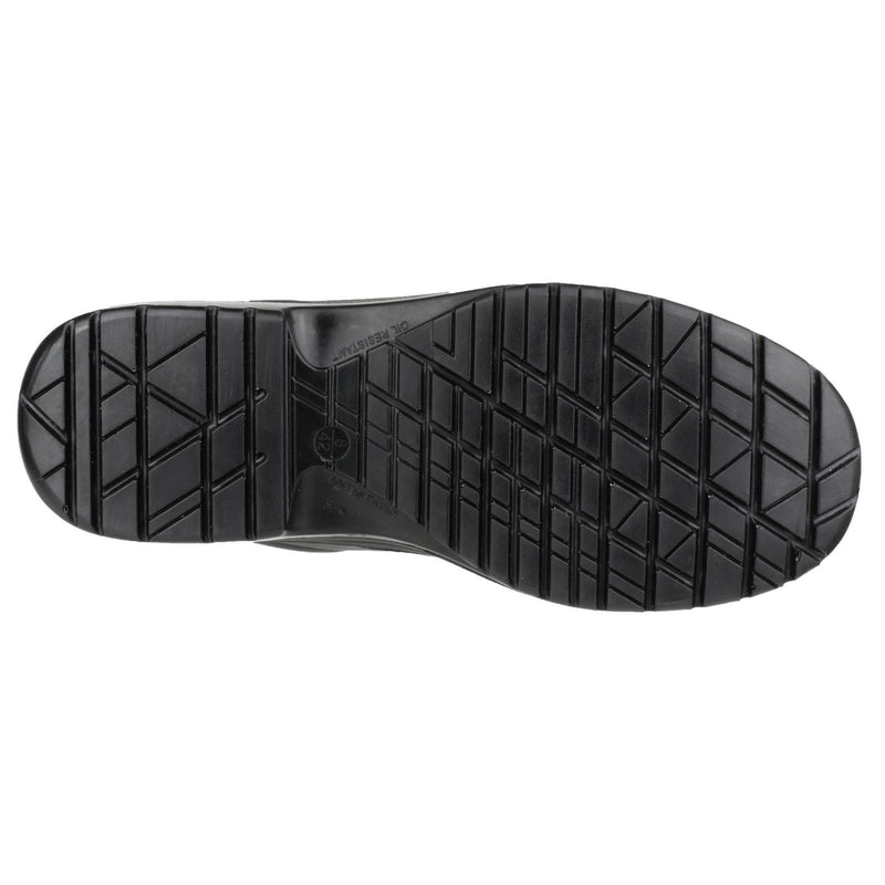 Top view of the convenient FS662 slip-on shoe.