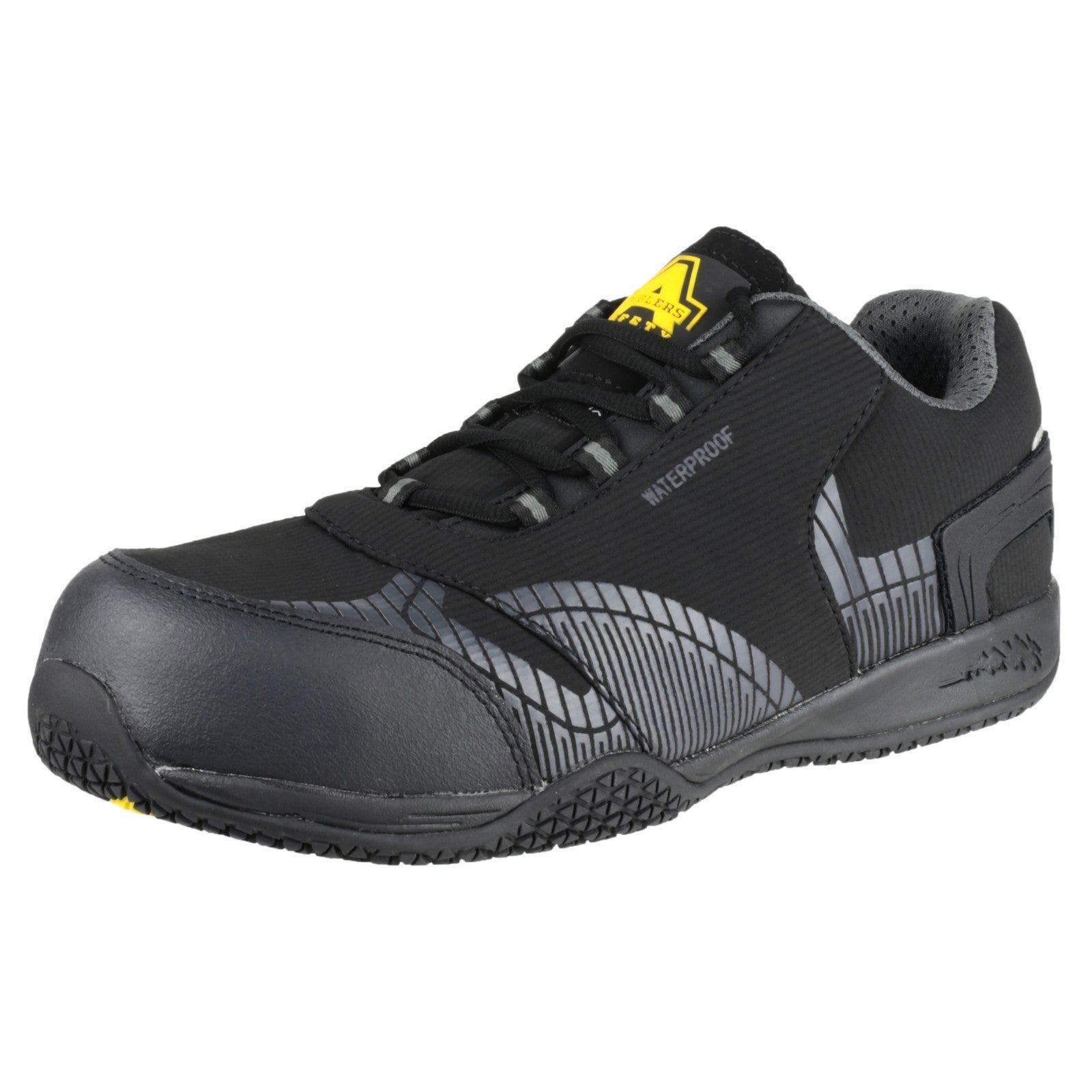 Sole and tread detail of the FS29C waterproof safety trainer.