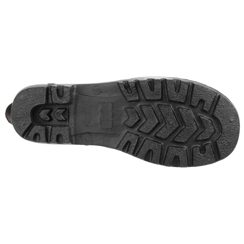 Top-down view into the opening of the FS90 PVC rigger boot.