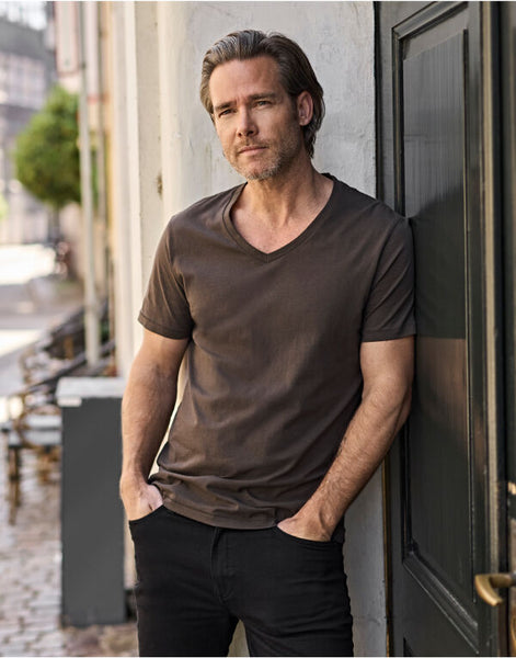 Tee Jays Men's Luxury V-Neck Tee