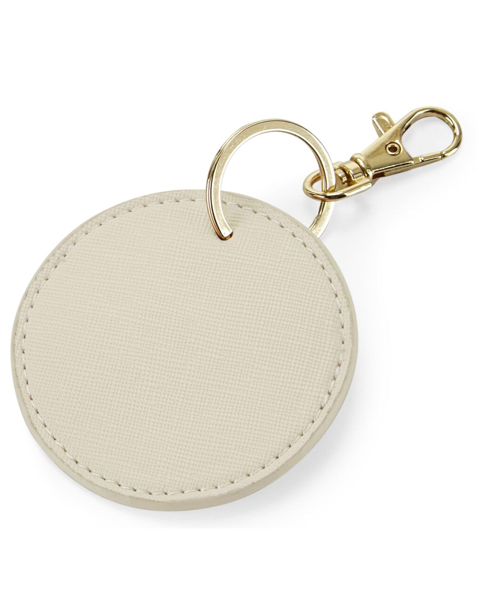 Close-up of the fine grain texture on the black Saffiano circular key clip.