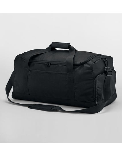Front view of the large Bagbase Training Holdall in black, designed for maximum storage capacity.