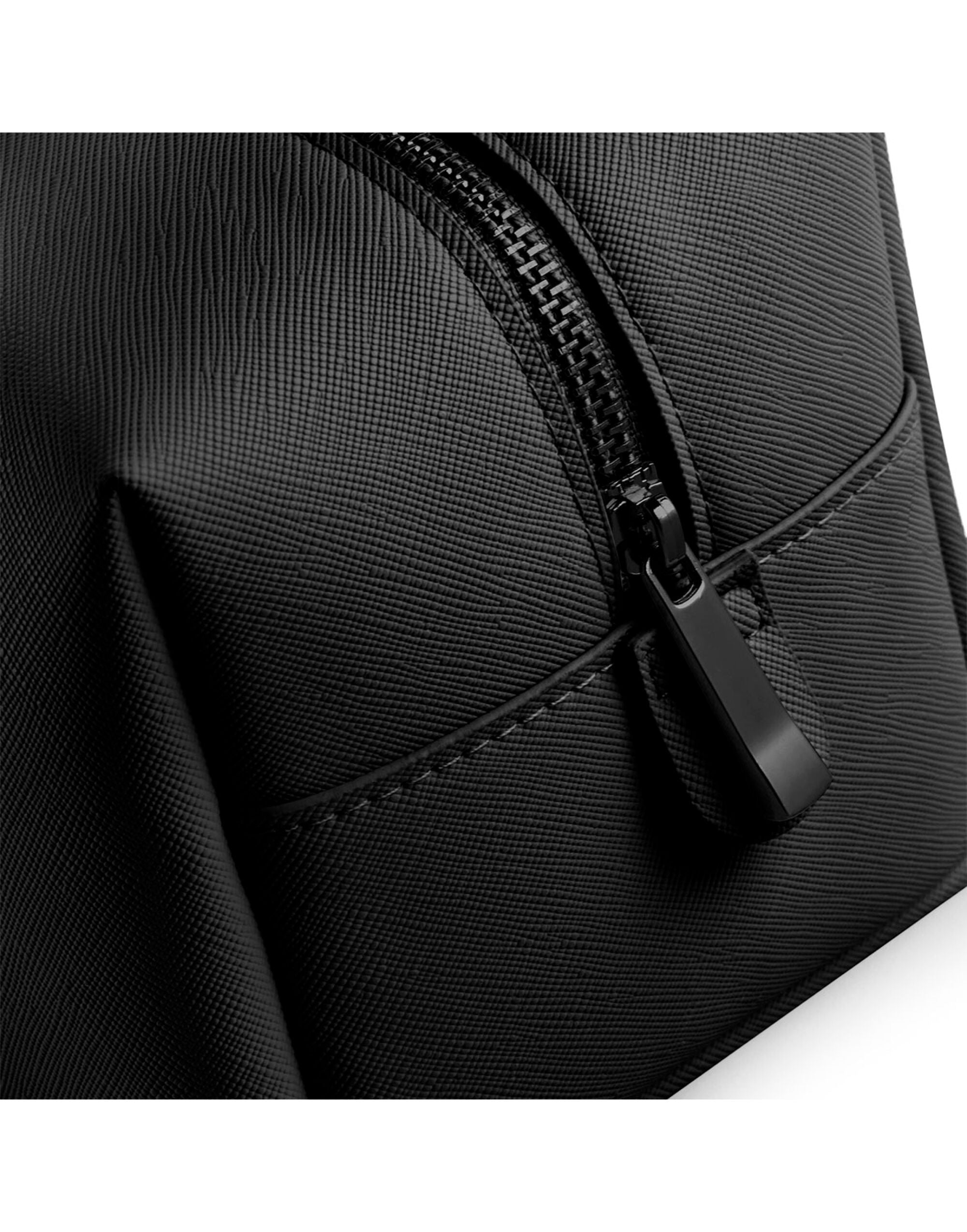 The black Boutique Toiletry Case, a sophisticated and practical accessory for organizing cosmetics.