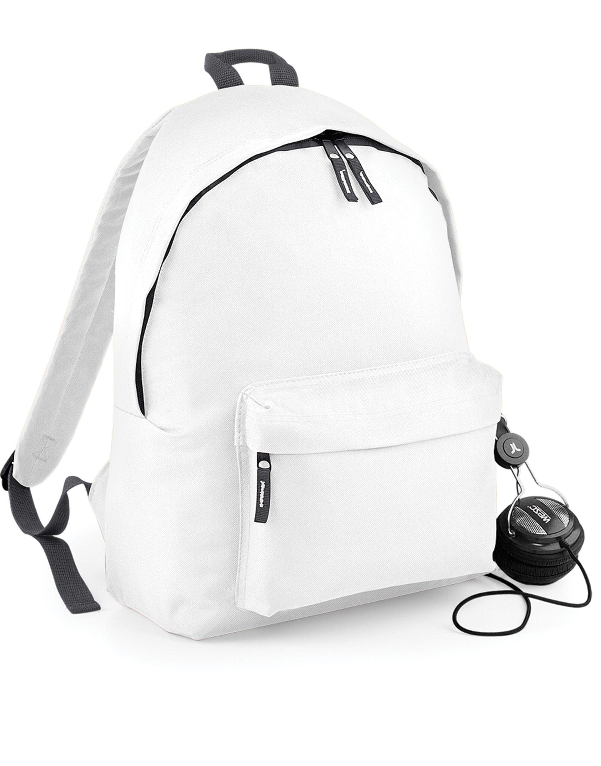 Detail of the adjustable strap on the black across-body bag.