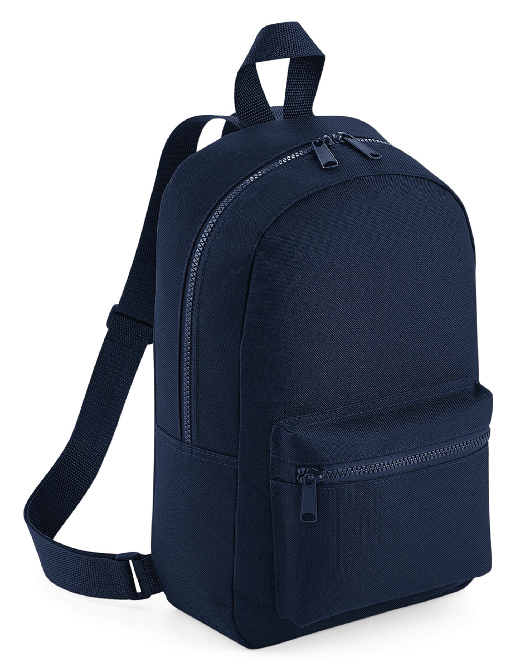 Person carrying the stylish oyster-colored Boutique Weekender.