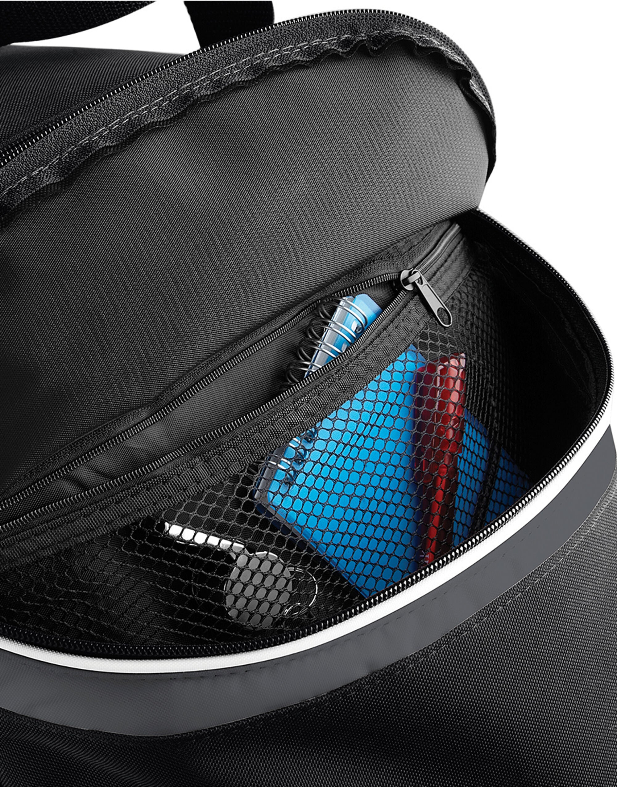Detail of the protective base feet on the bottom of the royal blue Bagbase Teamwear Holdall.
