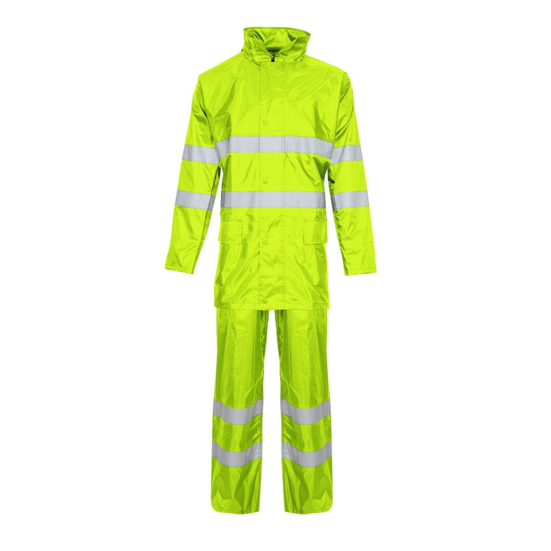 Supertouch contractor rain suit in yellow for waterproof protection.
