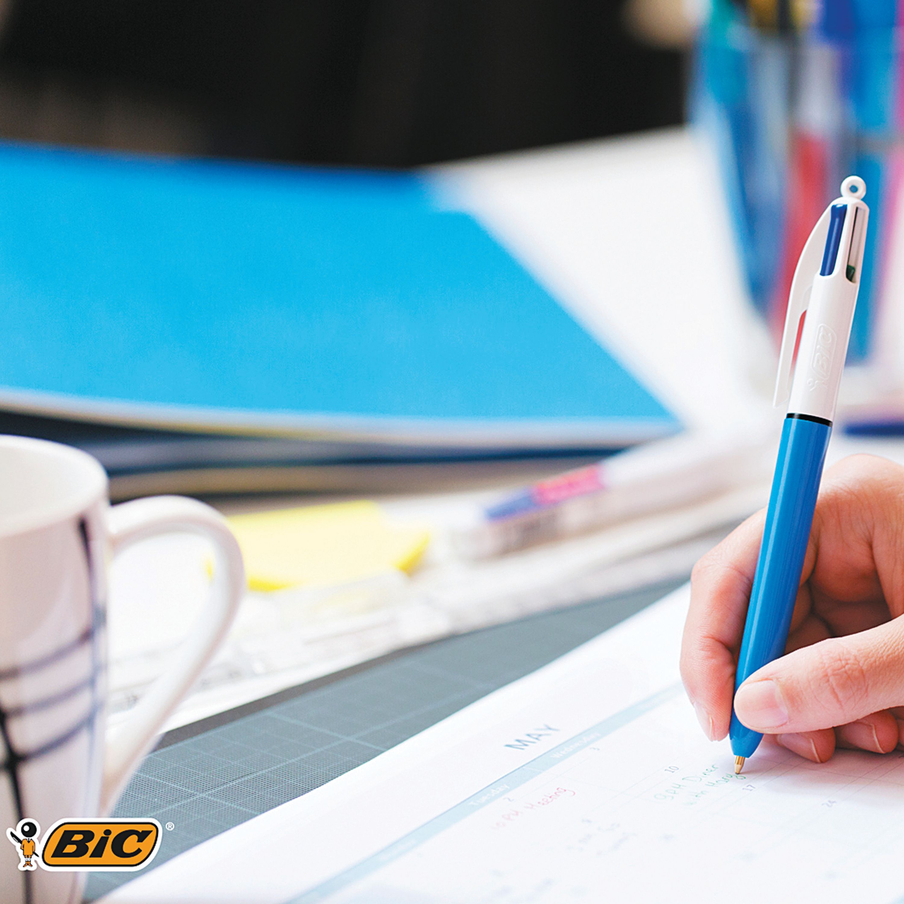 BIC 4 Colours Retractable Ballpoint Pen Black/Blue/Red/Green – (Pack of 10)